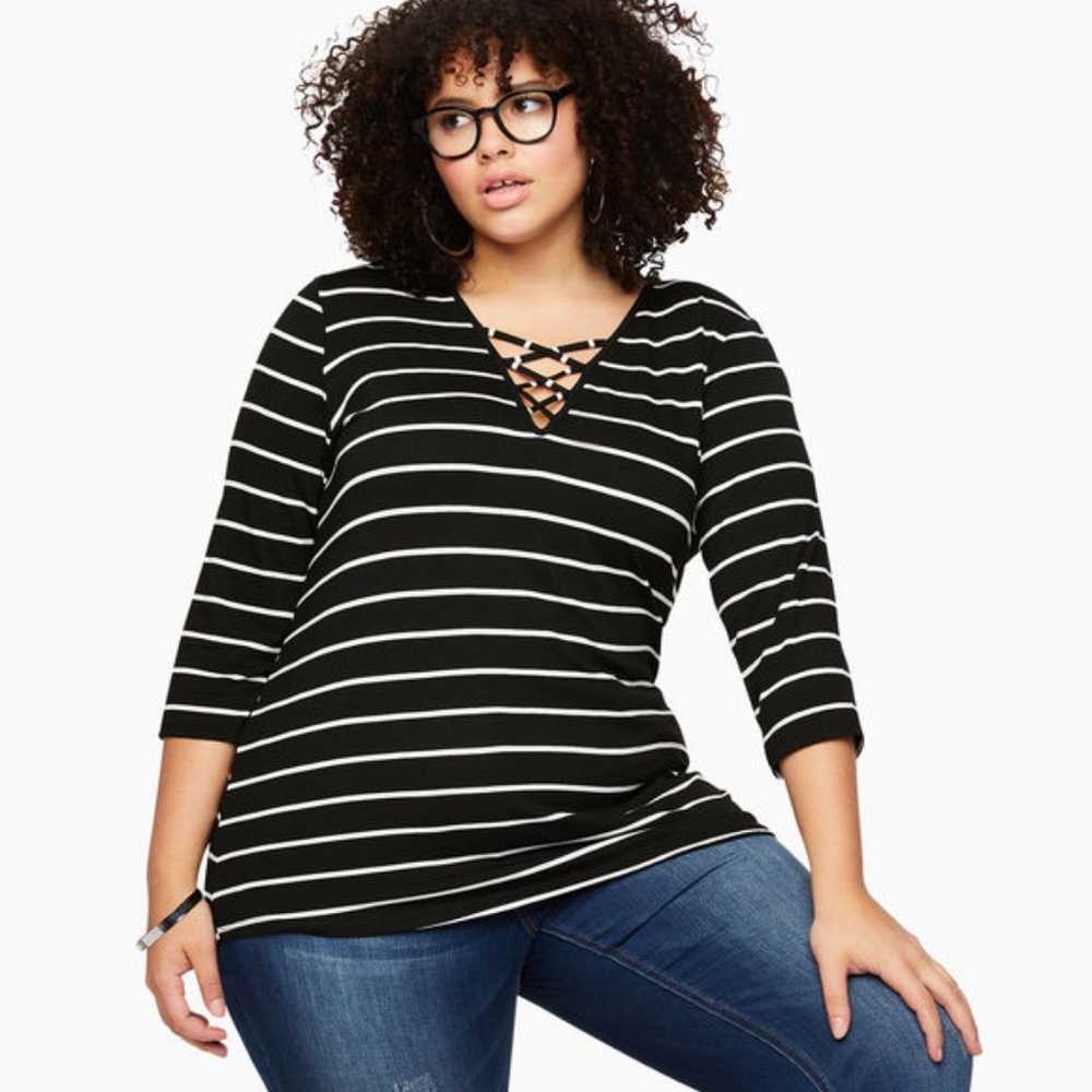 SOLD. Loralette |Plus 1X Black White Striped Shirt - Picture 5 of 7